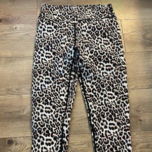 Zyia Active Leopard Brilliant Butt Scrunch Animal Print Stretchy Leggings 6-8